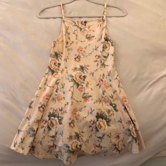 Urban Outfitters Kimchi Blue Floral Dress - Picture 4 of 4